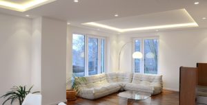 Woonkamer Verlaagd Plafond LED Verlichting en Inbouwspots